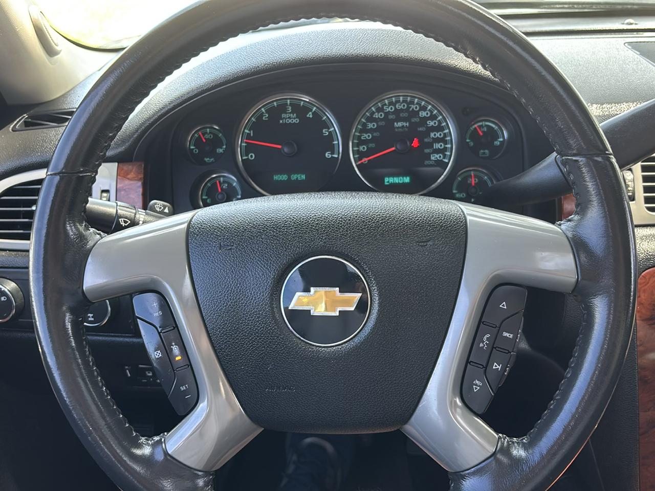 Chevrolet Avalanche LTZ 4WD 2011