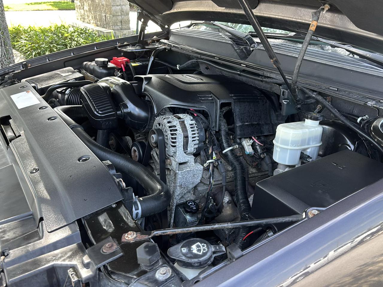 Chevrolet Avalanche LTZ 4WD 2011