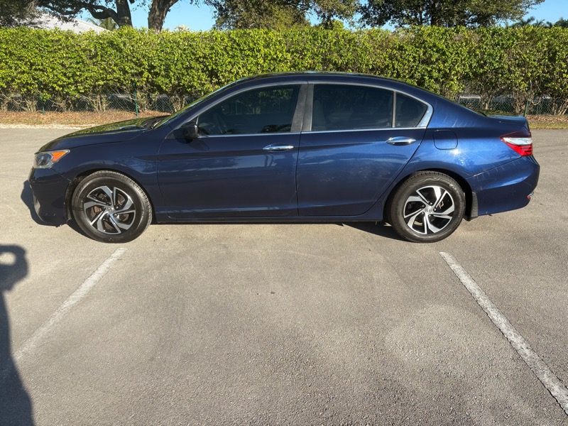 Honda Accord LX Sedan CVT 2017