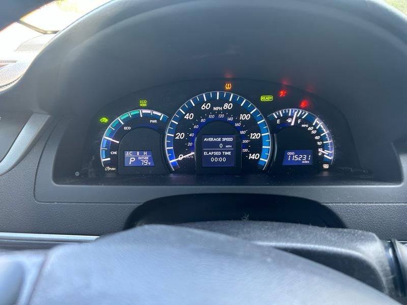 Toyota Camry Hybrid XLE 2014