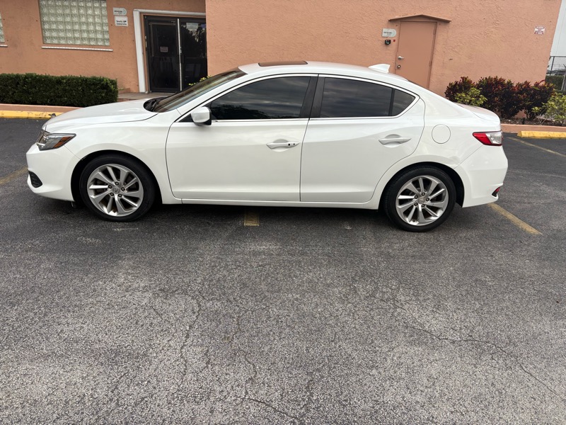 Acura ILX 8-Spd AT w/ Premium Package 2018