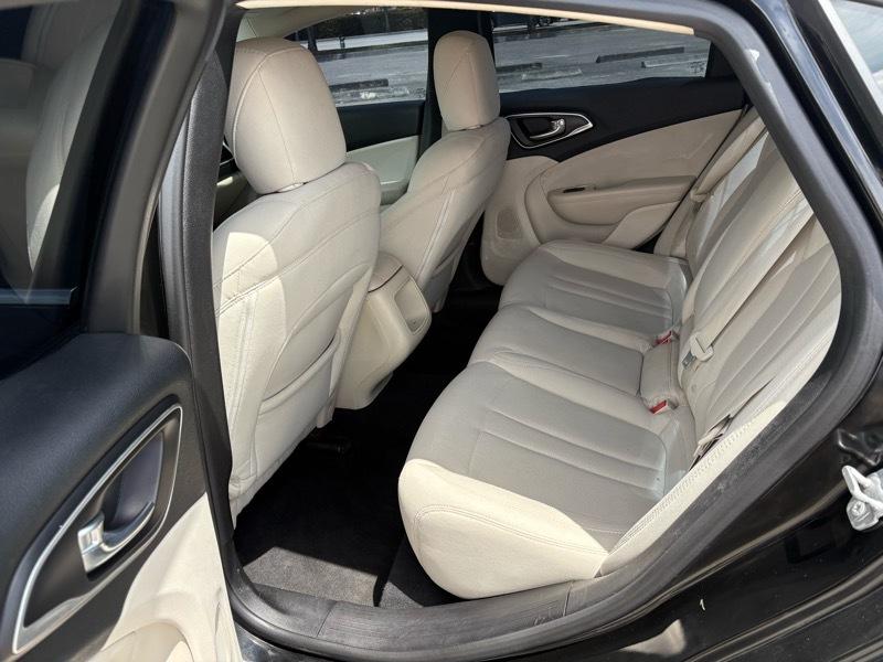Chrysler 200 Limited 2015