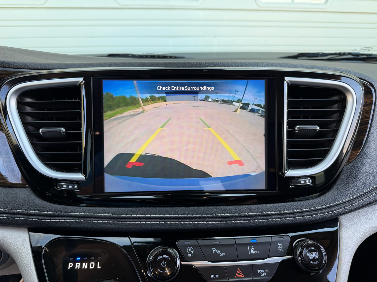 2023 Chrysler Pacifica Limited photo 29