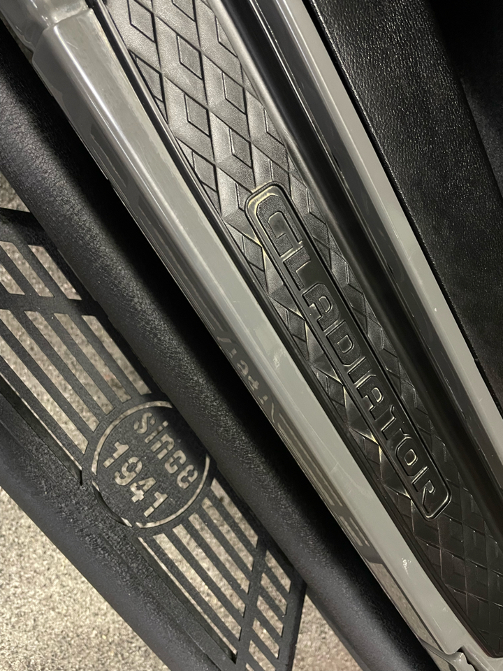 Jeep Gladiator Mojave 2023