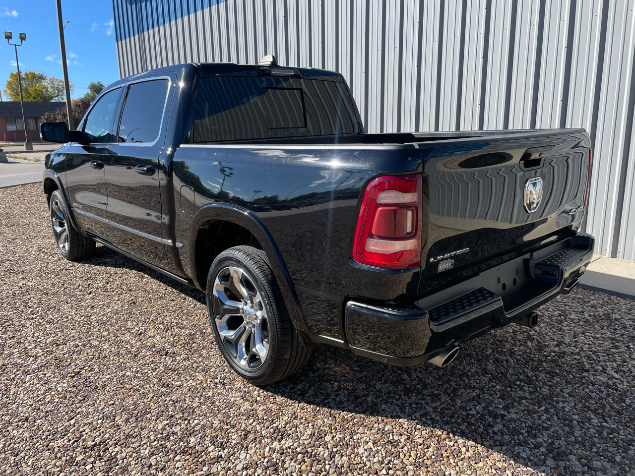 RAM 1500 Limited Crew Cab SWB 4WD 2023