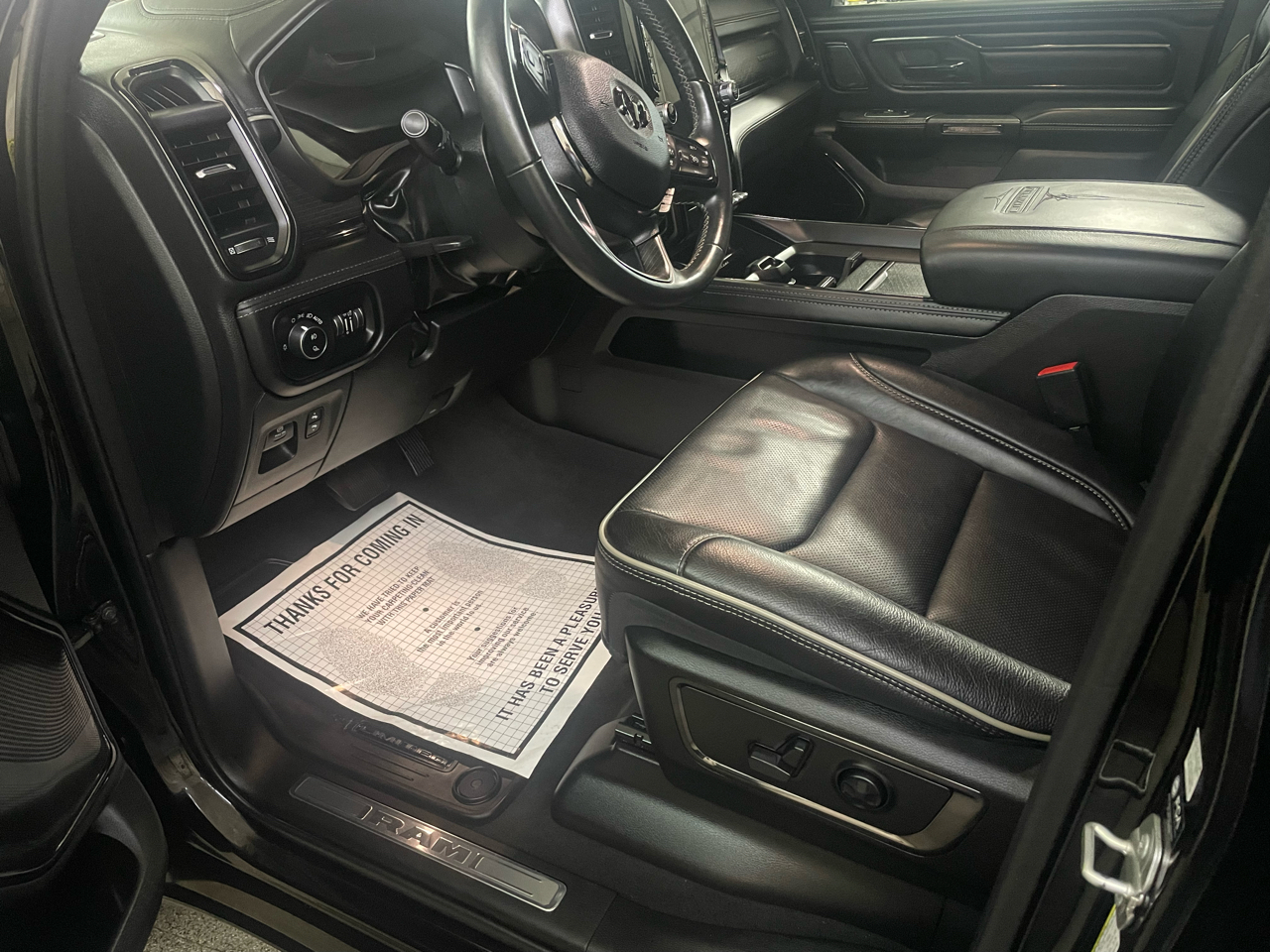 RAM 1500 Limited Crew Cab SWB 4WD 2023