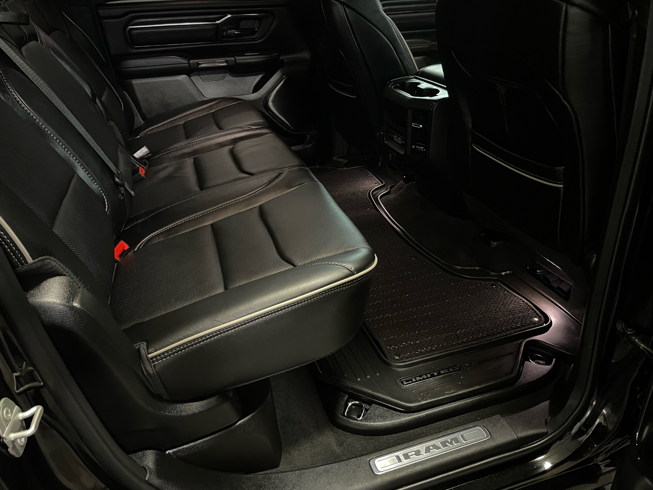 RAM 1500 Limited Crew Cab SWB 4WD 2023