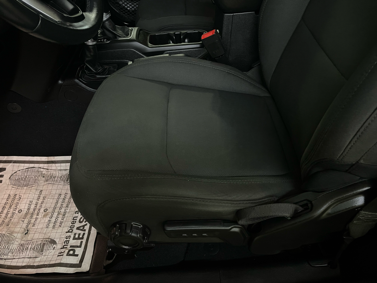 2018 Jeep Wrangler Sport photo 4