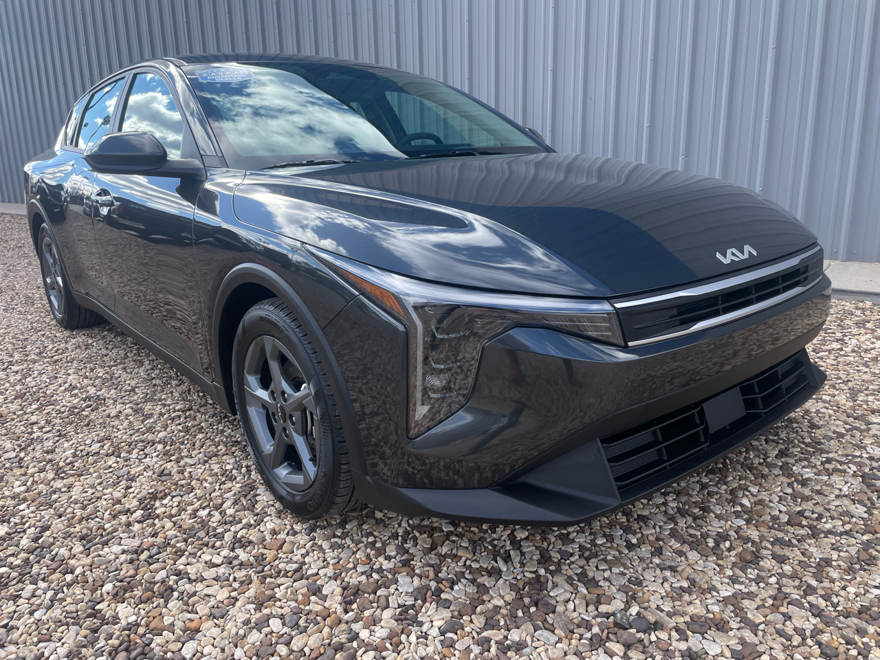 2025 Kia K4 LXS's photo