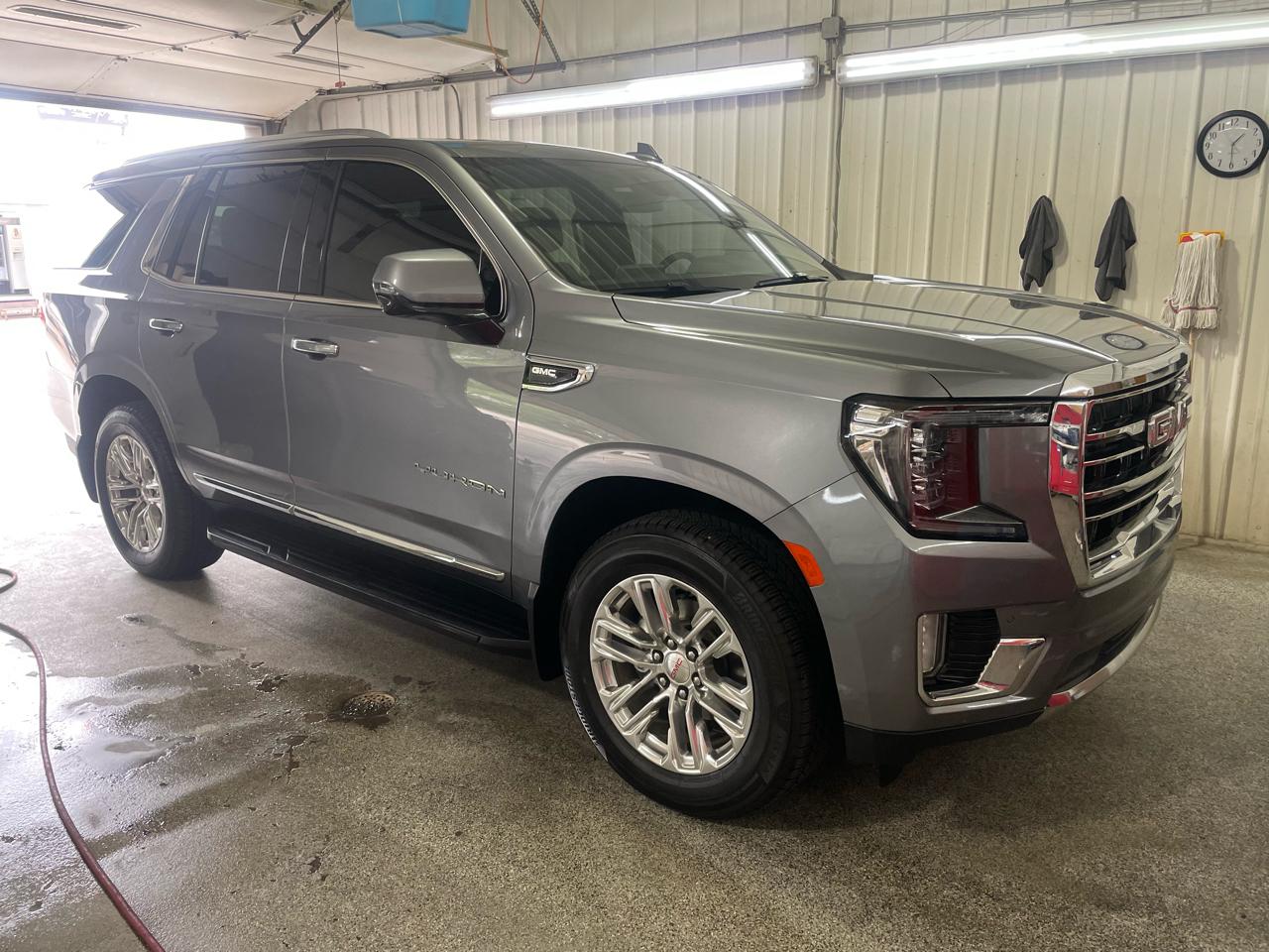 2021 GMC Yukon SLT 2WD