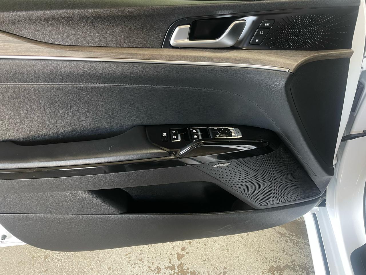 Kia K5 photo 9