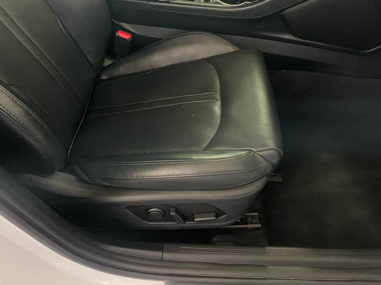 Kia K5 photo 16