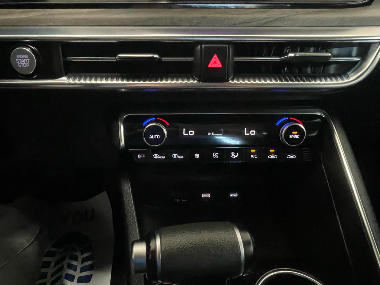 Kia K5 photo 23