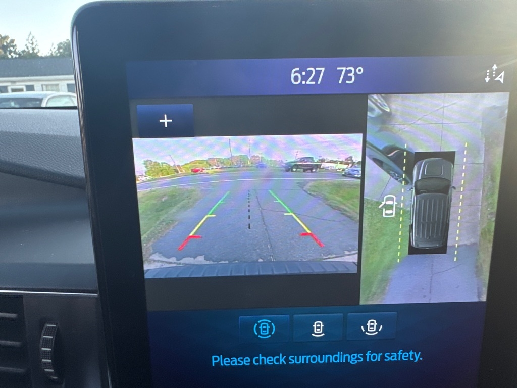 2021 Ford Explorer ST photo 22