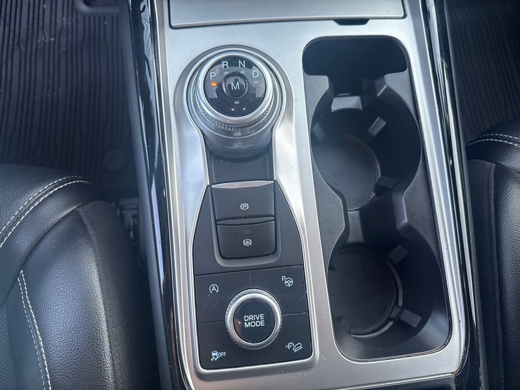 2021 Ford Explorer ST photo 24