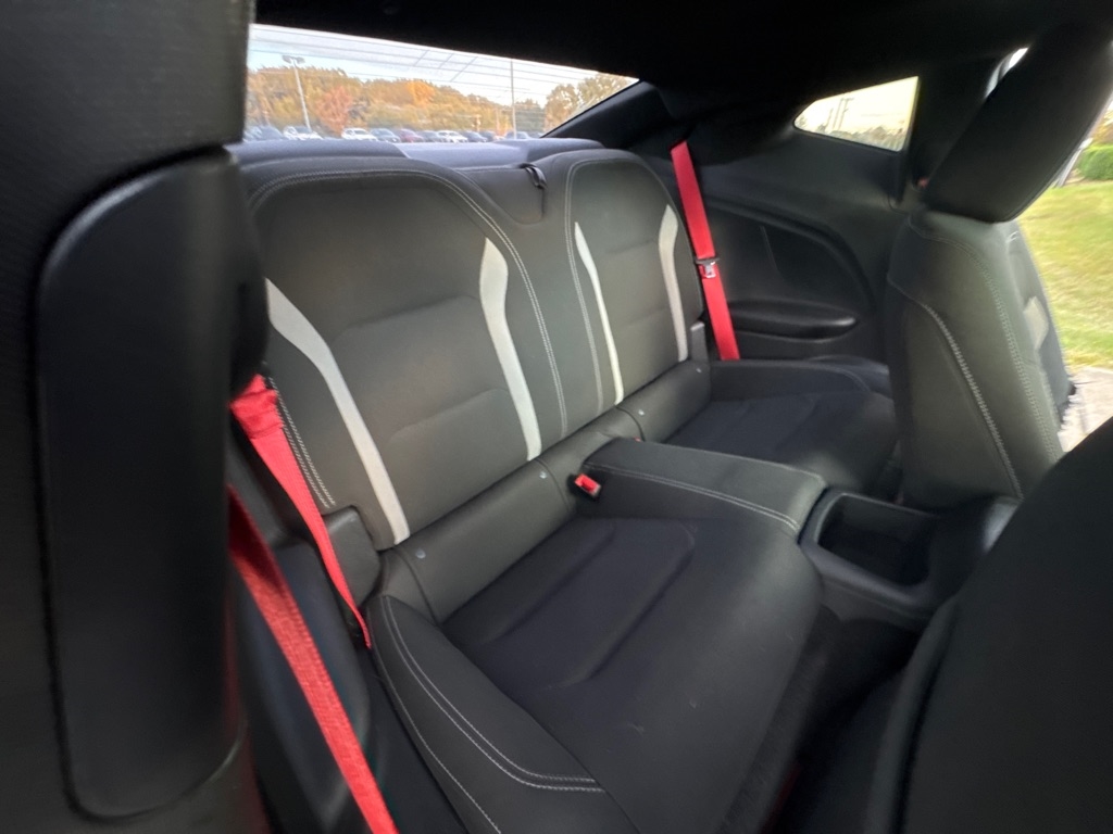 Chevrolet Camaro 2dr Cpe 1LT 2021 Chevrolet Camaro 2dr Cpe 1LT 2021