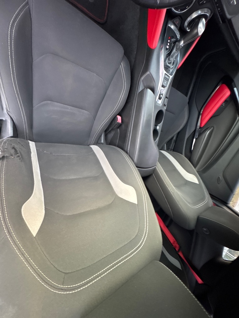 Chevrolet Camaro 2dr Cpe 1LT 2021 Chevrolet Camaro 2dr Cpe 1LT 2021
