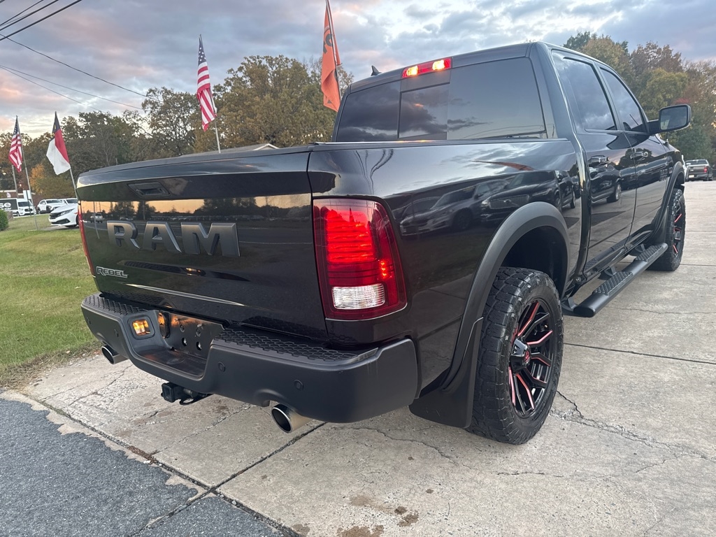 RAM 1500 Rebel 4x2 Crew Cab 5'7" Box 2017 RAM 1500 Rebel 4x2 Crew Cab 5'7" Box 2017