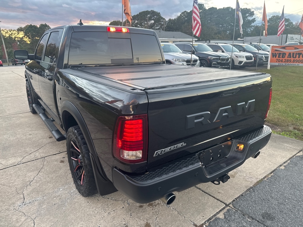 RAM 1500 Rebel 4x2 Crew Cab 5'7" Box 2017 RAM 1500 Rebel 4x2 Crew Cab 5'7" Box 2017