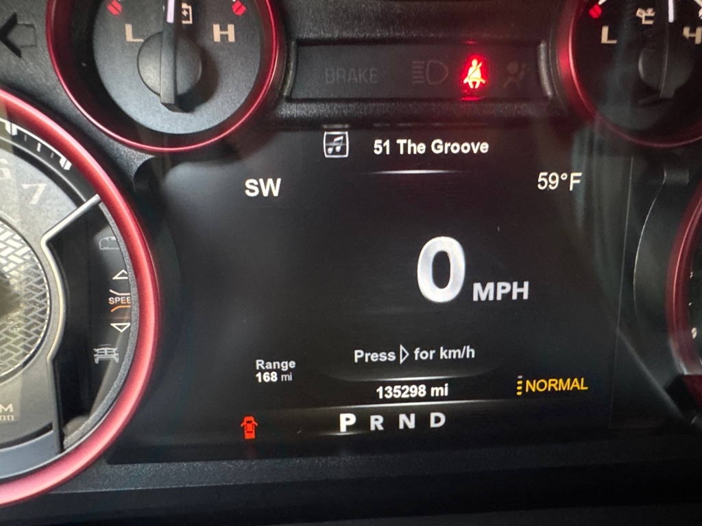 RAM 1500 Rebel 4x2 Crew Cab 5'7" Box 2017 RAM 1500 Rebel 4x2 Crew Cab 5'7" Box 2017