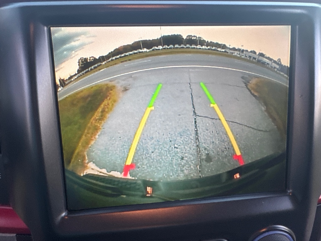 RAM 1500 Rebel 4x2 Crew Cab 5'7" Box 2017 RAM 1500 Rebel 4x2 Crew Cab 5'7" Box 2017