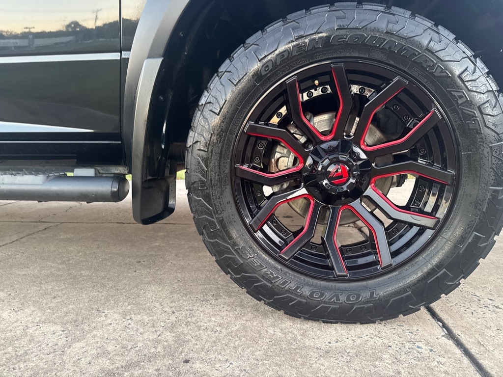 RAM 1500 Rebel 4x2 Crew Cab 5'7" Box 2017 RAM 1500 Rebel 4x2 Crew Cab 5'7" Box 2017