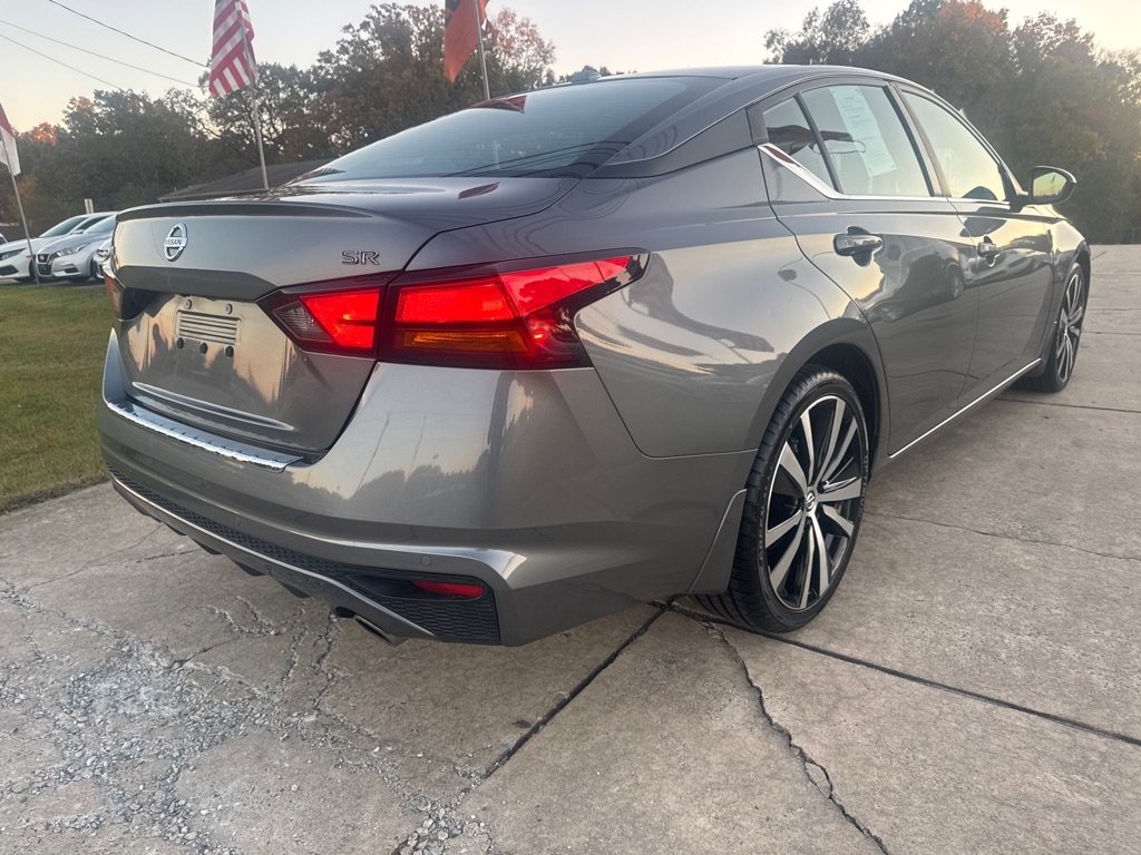 Nissan Altima 2.5 SR Sedan 2021 Nissan Altima 2.5 SR Sedan 2021