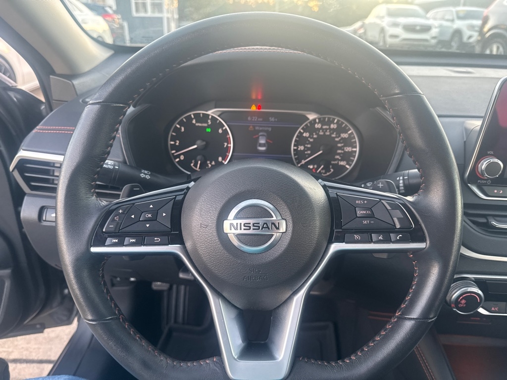 Nissan Altima 2.5 SR Sedan 2021 Nissan Altima 2.5 SR Sedan 2021