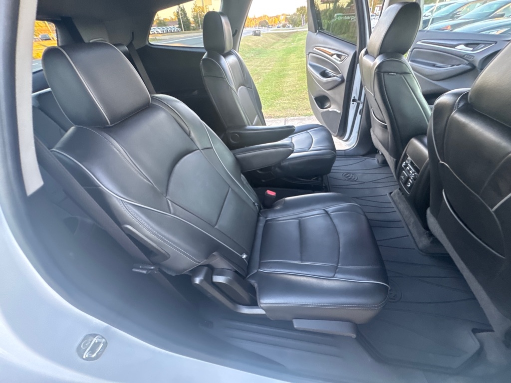 Buick Enclave AWD 4dr Avenir 2020 Buick Enclave AWD 4dr Avenir 2020