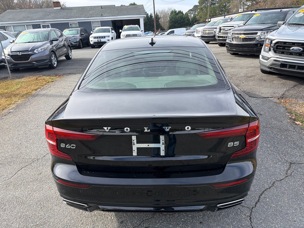 Volvo S60 B5 FWD Inscription 2022