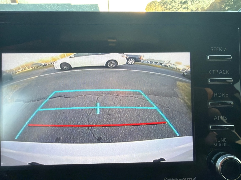 Toyota Camry SE Auto (Natl) 2022