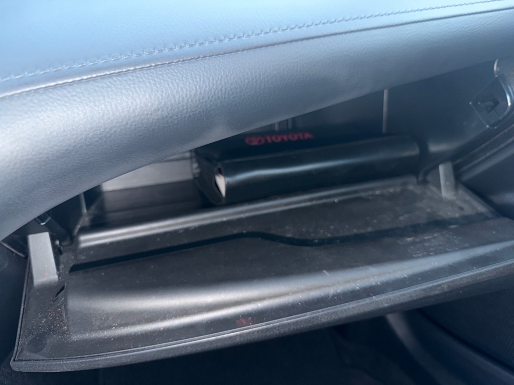 Toyota Camry SE Auto (Natl) 2022