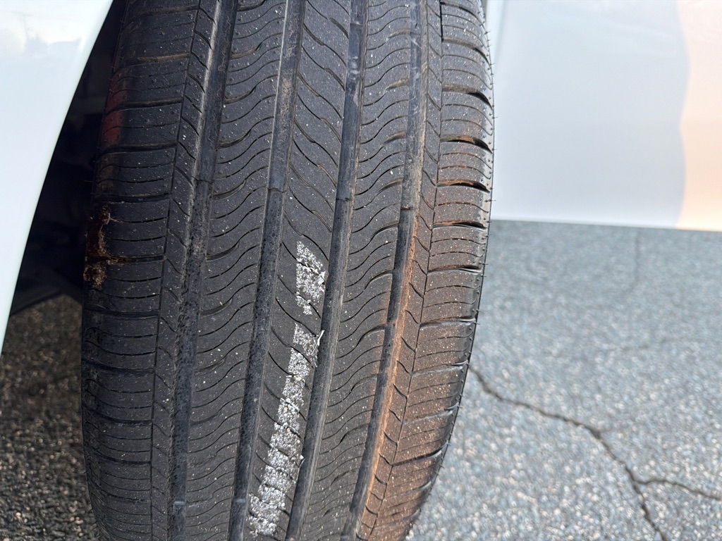 Toyota Camry SE Auto (Natl) 2022