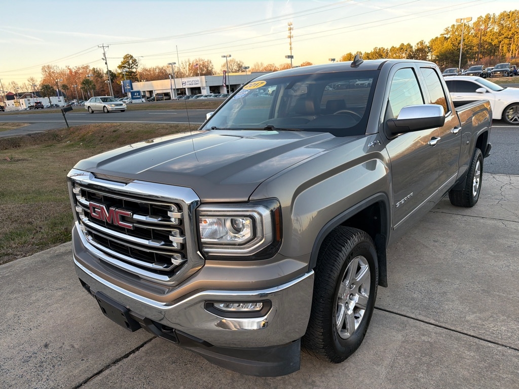 GMC Sierra 1500 4WD Double Cab 143.5" SLT 2017