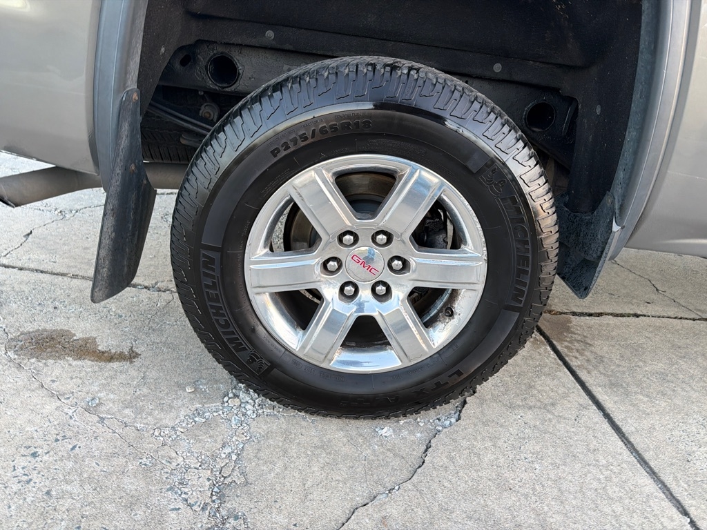 GMC Sierra 1500 4WD Double Cab 143.5" SLT 2017