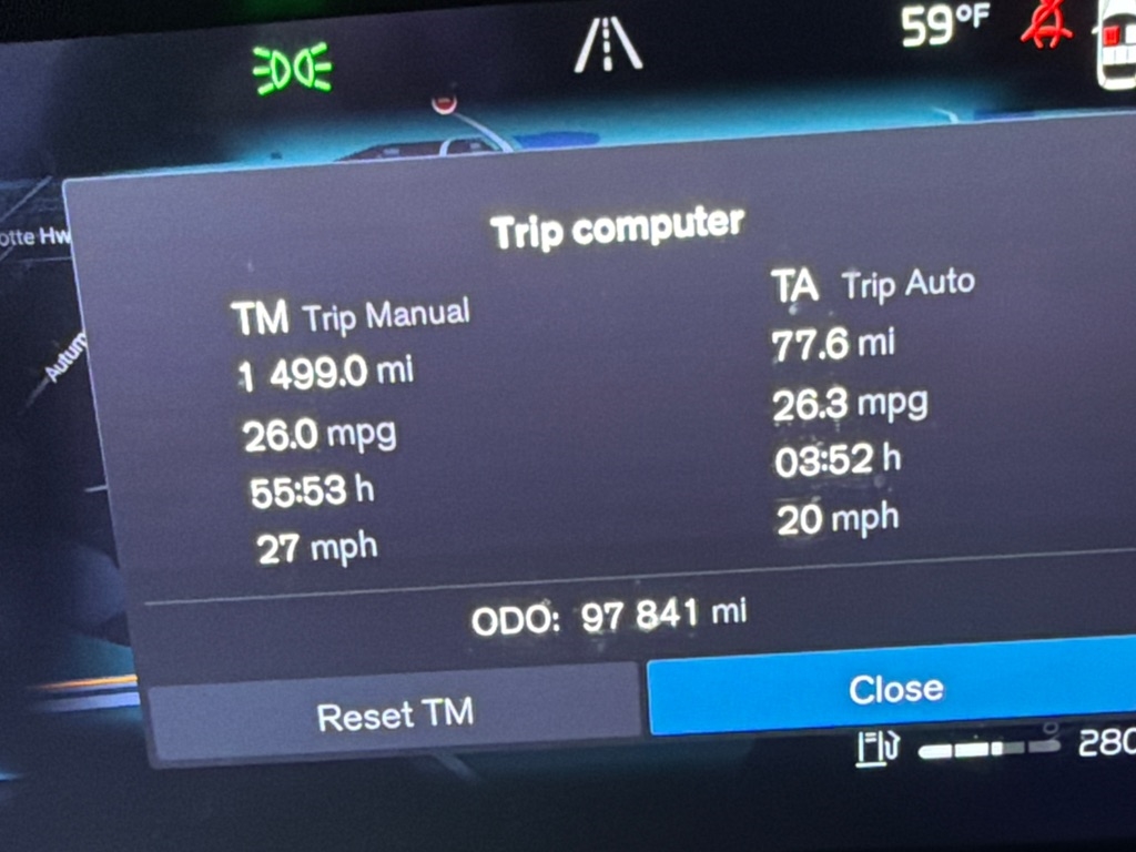 Volvo XC60 B5 AWD Plus Dark Theme 2023