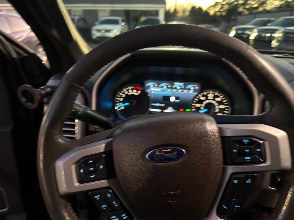 Ford F-150 4WD SuperCrew 145" King Ranch 2015