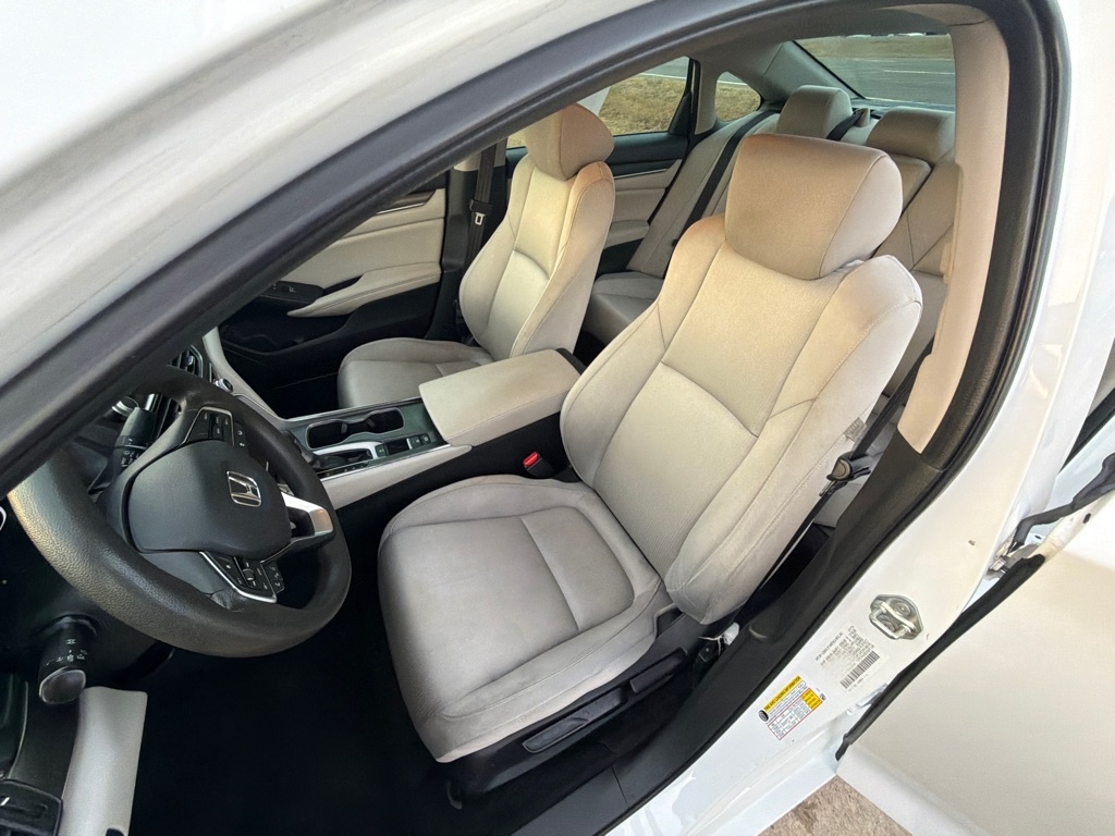 Honda Accord Sedan LX 1.5T CVT 2019