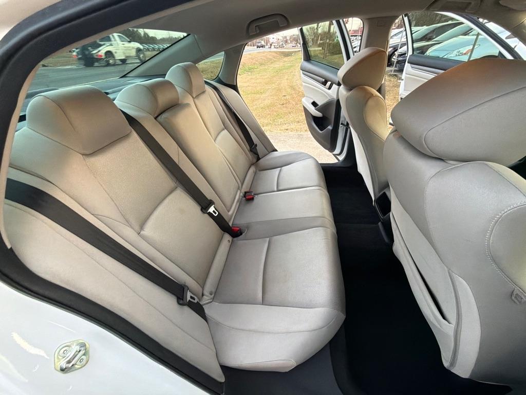 Honda Accord Sedan LX 1.5T CVT 2019