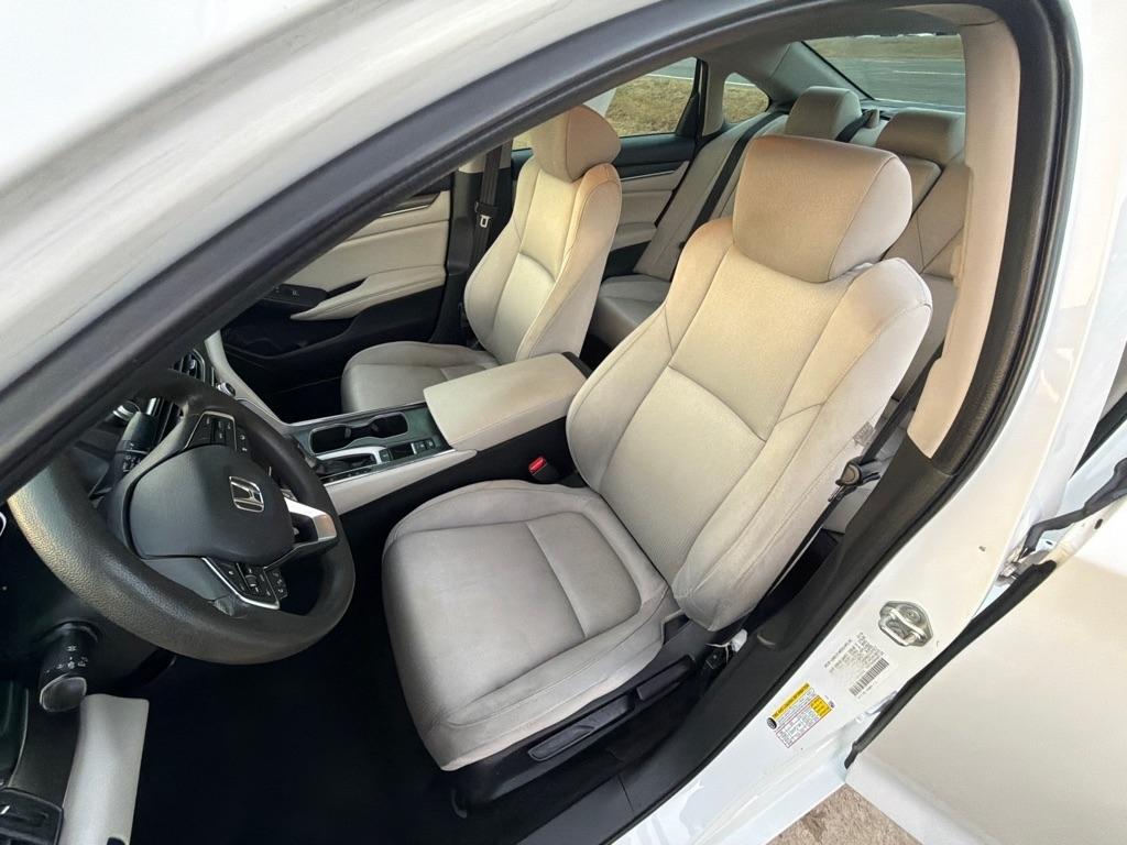 Honda Accord Sedan LX 1.5T CVT 2019