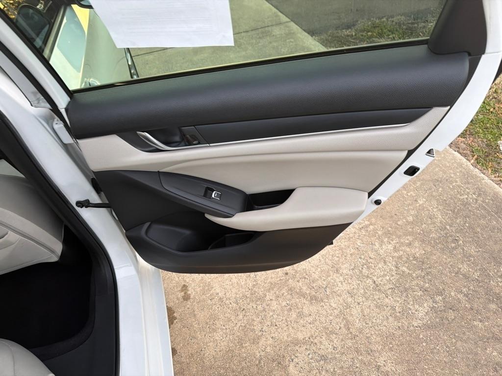 Honda Accord Sedan LX 1.5T CVT 2019