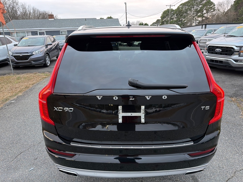 Volvo XC90 T5 FWD Momentum 7P 2021