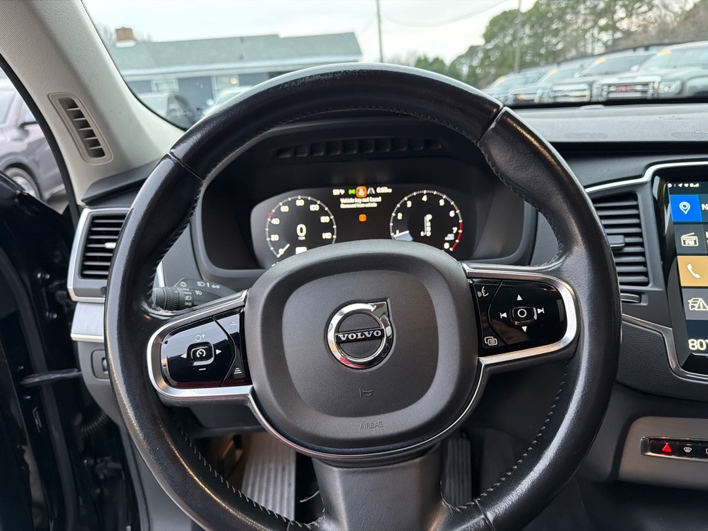 Volvo XC90 T5 FWD Momentum 7P 2021