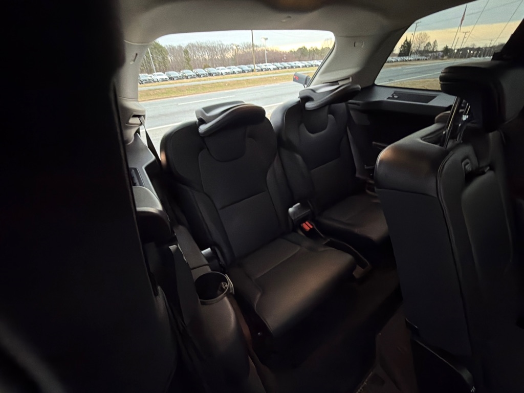 Volvo XC90 T5 FWD Momentum 7P 2021