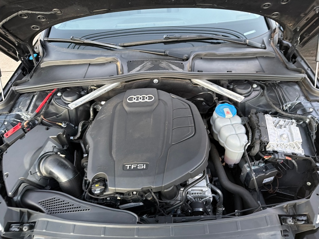 Audi A4 Premium 45 TFSI quattro 2019