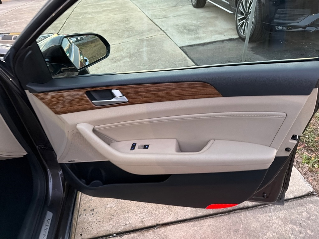 Hyundai Sonata 4dr Sdn 2.4L Limited 2015