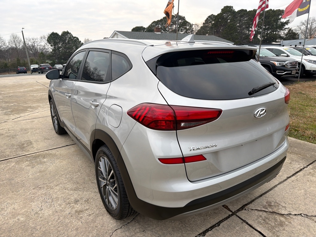 Hyundai Tucson SEL FWD 2021