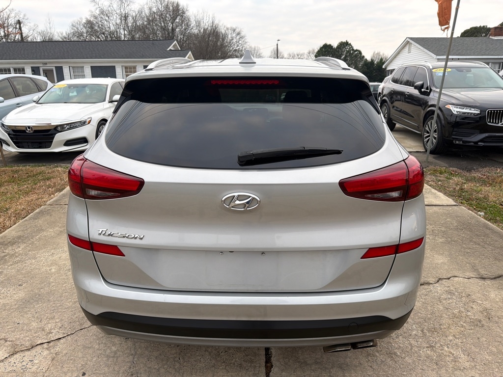 Hyundai Tucson SEL FWD 2021