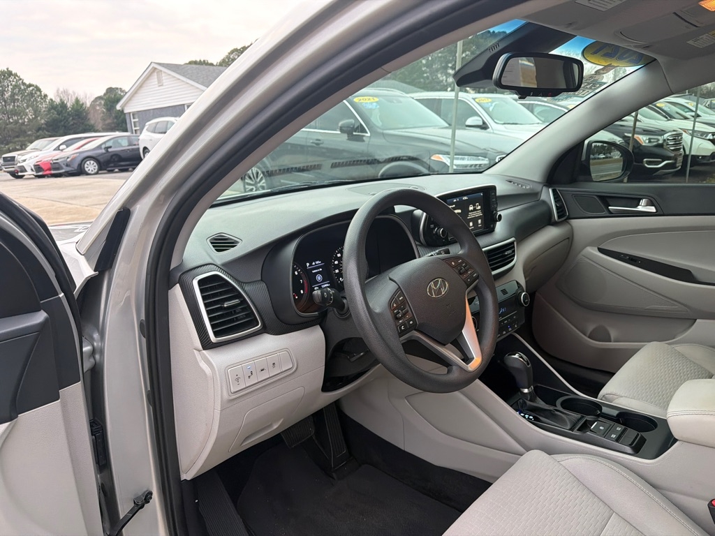 Hyundai Tucson SEL FWD 2021