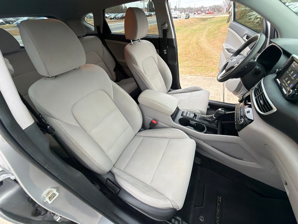 Hyundai Tucson SEL FWD 2021